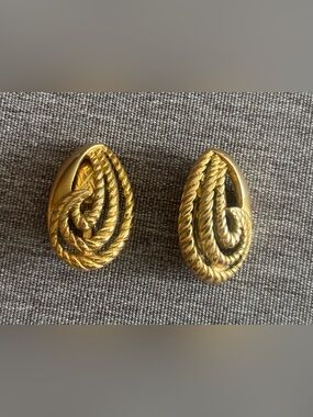 Trifari Vintage Rope Earrings-60s/70s